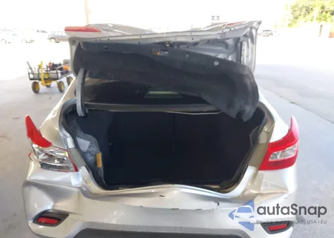 2016 Nissan Sentra Sv z USA, uszkodzony, nr VIN 3N1AB7AP1GL680381